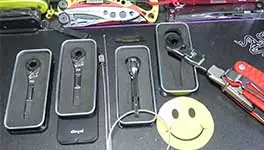 2024 NEW 711L mini articulated ratchet with Leatherman bit retention! 264x150